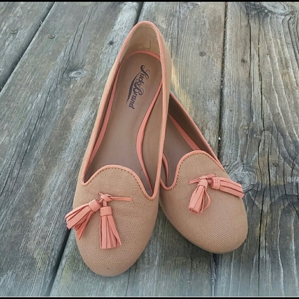 Lucky brand flats